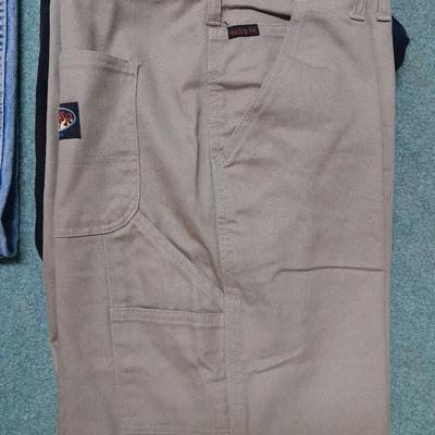 Four pairs of Men's work Jeans Rasco FR, Wrangler, Size 46 x 30 & 40 x 32