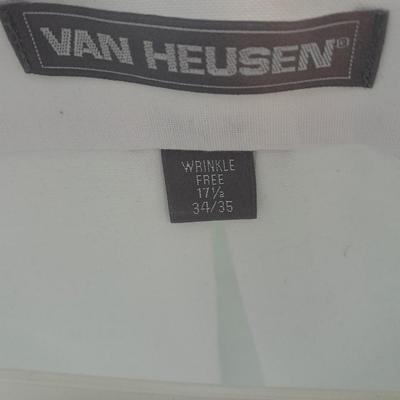 Eight Men's long sleeve button up shirts