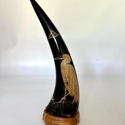 Etched Horns With Birds