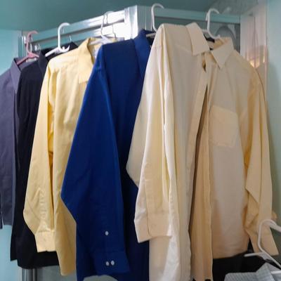 Eight Men's long sleeve button up shirts xl, 18, 34/35