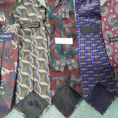 Fourteen Neckties CU Buffs, Fun designs and colors Bill Blass, Grant, Executive Collection and more