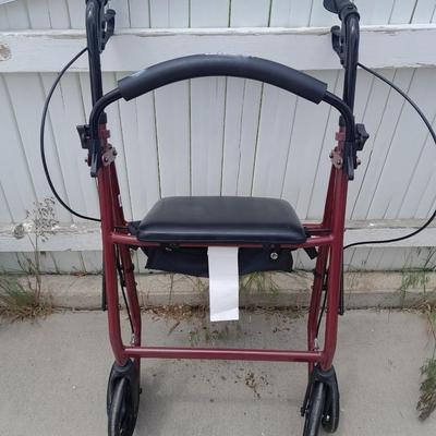 Drive Folding Mobility / sit down walker