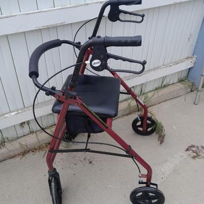 Drive Folding Mobility / sit down walker