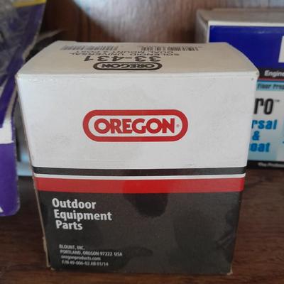 Folding door storage cabinet with Household and automobile chemicals