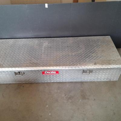 Diamond plate chrome truck toolbox Competitor series (no keys) Full size 8'