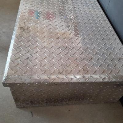 Diamond plate chrome truck toolbox Competitor series (no keys) Full size 8'