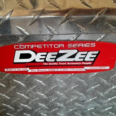 Diamond plate chrome truck toolbox Competitor series (no keys) Full size 8'