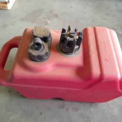 Gas container and blue container for chemicals or water