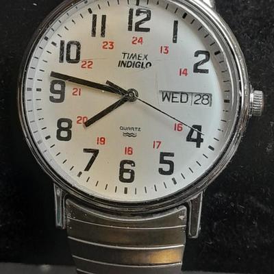 Nice Men's Timex Indigo Wristwatch