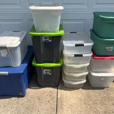 Lot of 14 Plastic Totes