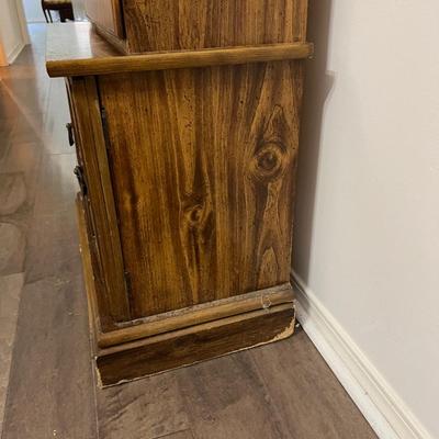 Wooden Gun Cabinet With Lock