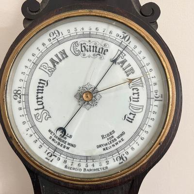 Antique Aneroid Barometer *Read Details