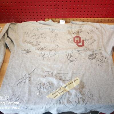 OU T-Shirt