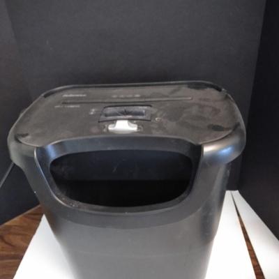 Fellowes Office Paper shredder
