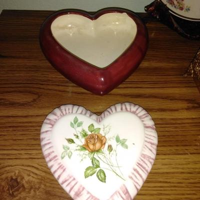 Filigree covered glass jewelry box, porcelain lidded heart dish, and decorative plate.