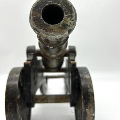 Large Cast Iron? Model Canon