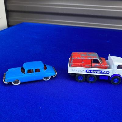 COOL OLD TIN CAR, FORD TRANSIT MADE IN ENGLAND AND MACK TRUCK