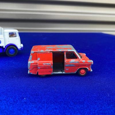 COOL OLD TIN CAR, FORD TRANSIT MADE IN ENGLAND AND MACK TRUCK