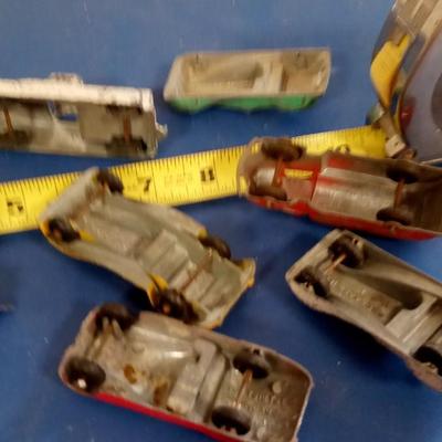 LOT 141  LOT OLD TOY CARS
