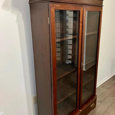 Display Cabinet *Read Details