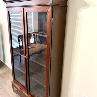 Display Cabinet *Read Details