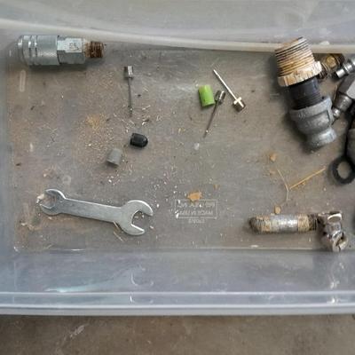 Air compressor hoses, attachments, and other pneumatic items