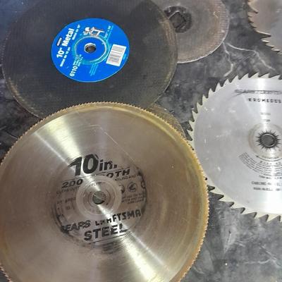 Variety of different sized saw blades