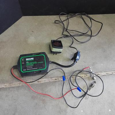 Sears 1.5 amp fully automatic onboard battery Charger Maintainer for 12-volt batteries