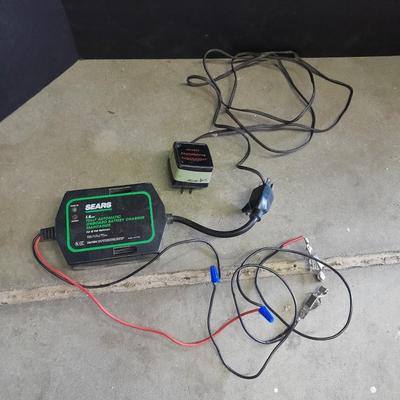 Sears 1.5 amp fully automatic onboard battery Charger Maintainer for 12-volt batteries