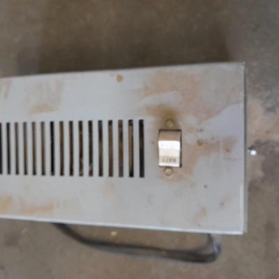 15 amp power converter series 3200 Model 3215