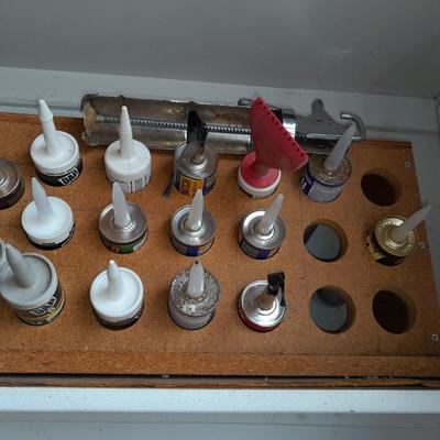 Calking guns and Caulk organizer