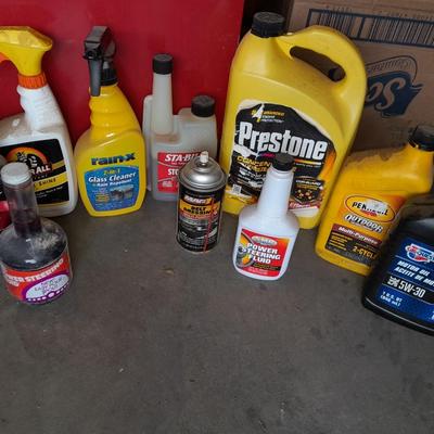 Automotive Chemicals and cleaning brush