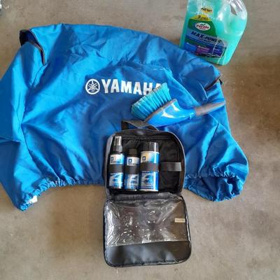 Automotive Chemicals and cleaning brush