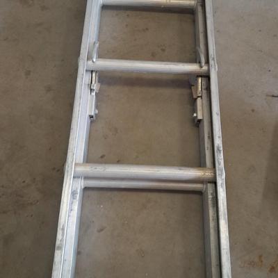 12' Aluminum extension ladder
