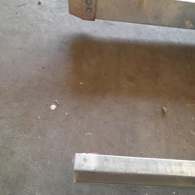 12' Aluminum extension ladder