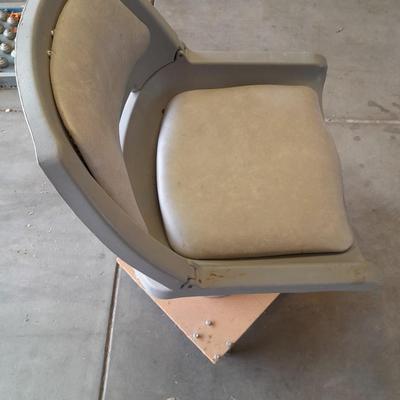 Boat seat stool, with battery-operated bottom-line side/ fish finder