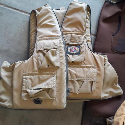 FISHING - Fishing vest, waders and boots