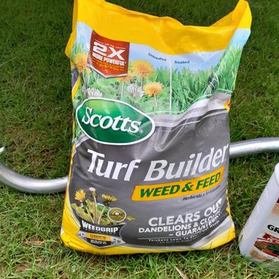 Scotts Turf builder with Spectracide weed & grass killer