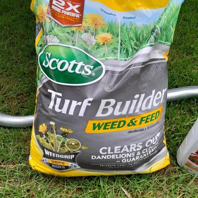 Scotts Turf builder with Spectracide weed & grass killer