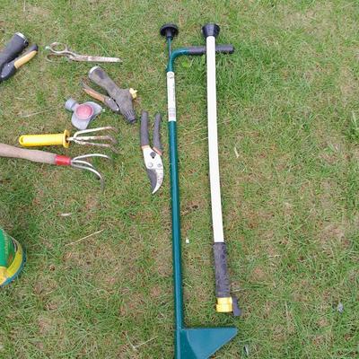 Yard and garden tools weed puller, weed sprayer, hand tools and more