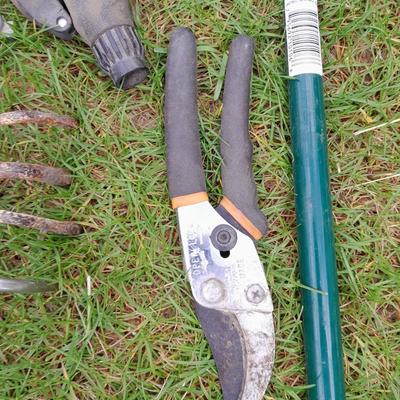 Yard and garden tools weed puller, weed sprayer, hand tools and more