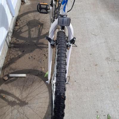 Women's Specialized Hard Rock bicycle