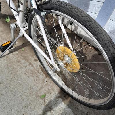 Women's Specialized Hard Rock bicycle