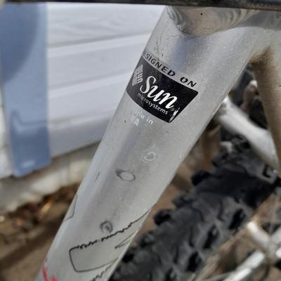 Specialized Expedition Bicycle premium aluminum