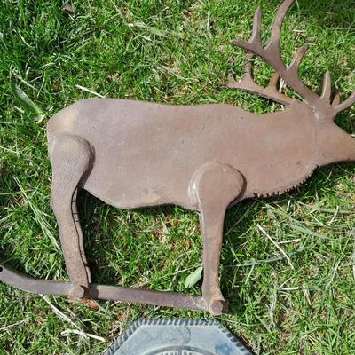 Metal elk Yard decor with metal Sundial
