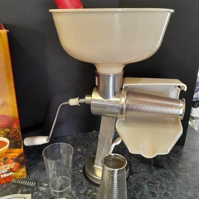 Roma food strainer and sauce maker! Great for your garden tomato's!