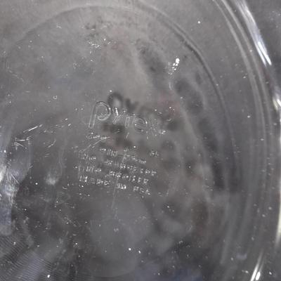 Pyrex and anchor hocking Glass baking pans