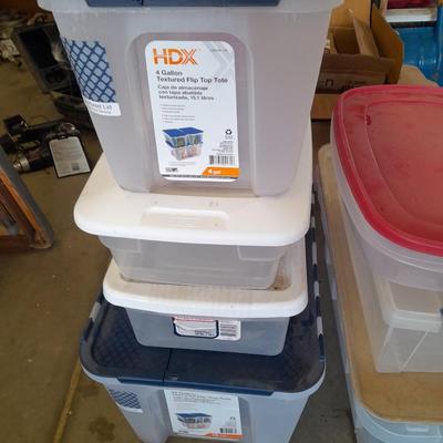 Plastic Storage totes all but 1 with lids