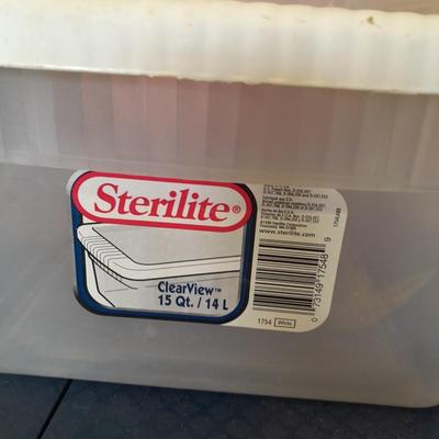 Plastic Storage totes all but 1 with lids