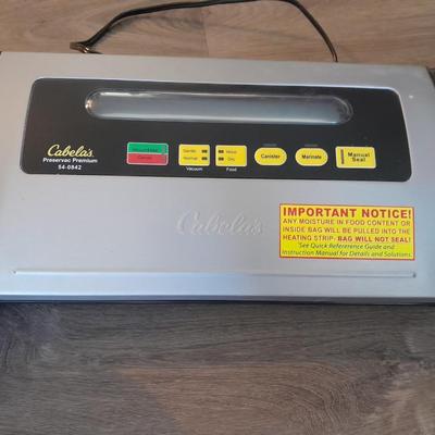 Cabela's Vacuum sealer with extra bags